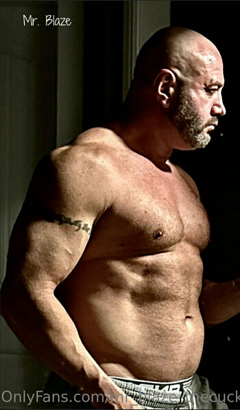 mr_blaze_thecuckold