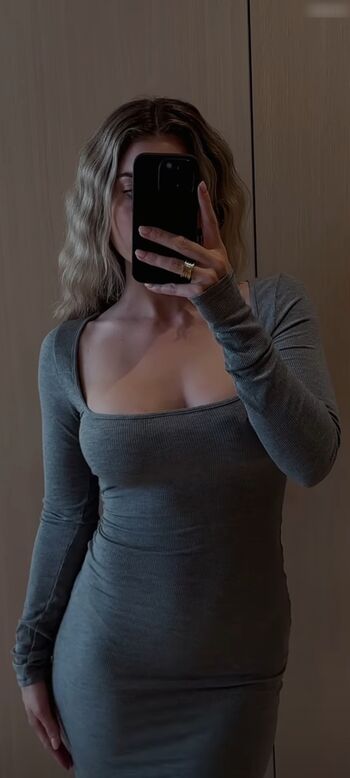 Mrs.Bella