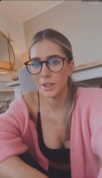 Mrs.Bella