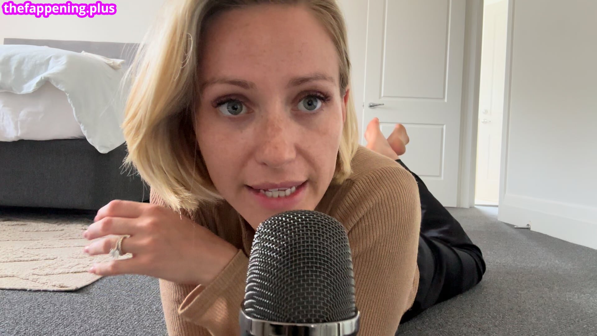 Mumma Mic's ASMR