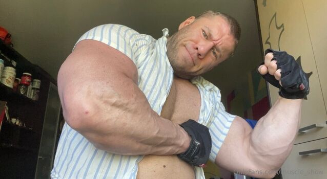 muscle_show