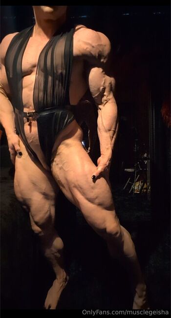 musclegeisha