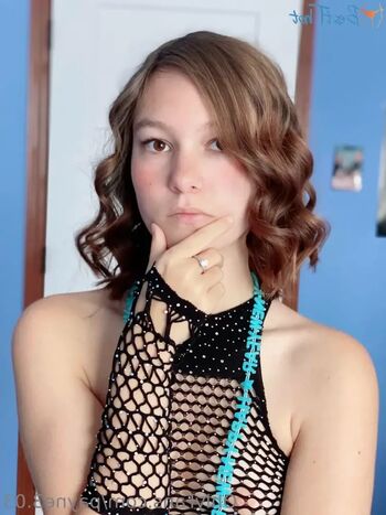 mydeskchairswh0re