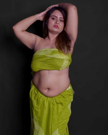 Naari Magazine