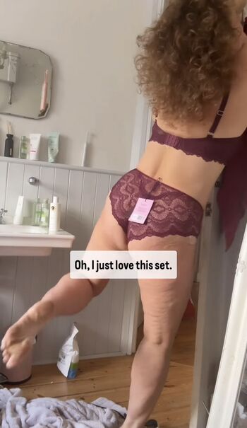 Nadia Sawalha