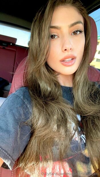 nadiastrikesagain