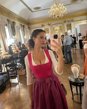 Nadine Menz