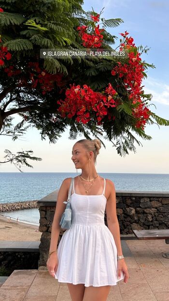 Nadine Zofia Hamleh
