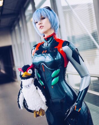 Nana Kuronoma
