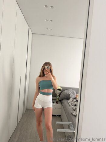 naomi_lorenss