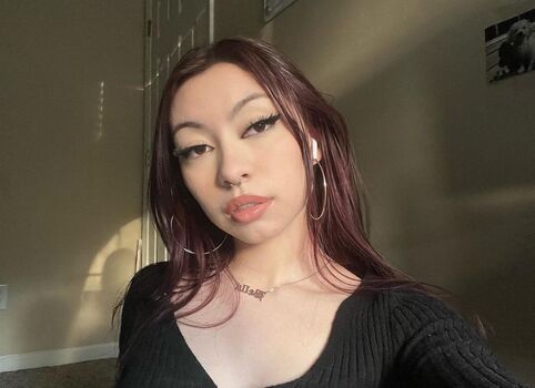 Nasia ASMR