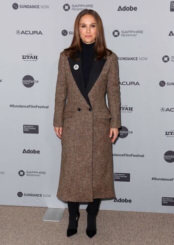 Natalie Portman - Simp Chat