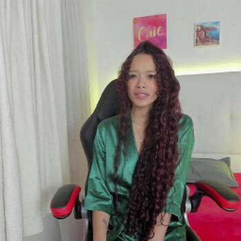 natasha_lovess