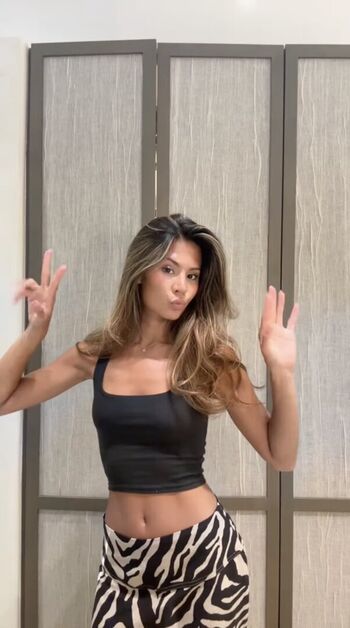 Nathalie Lok