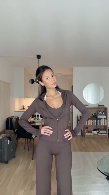 Nathalie Lok