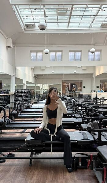 Nathalie Lok