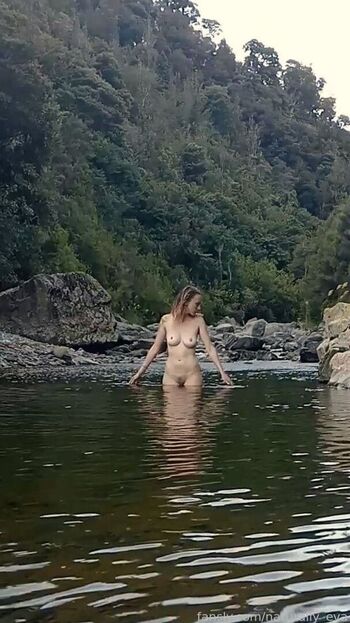 naturally_eva