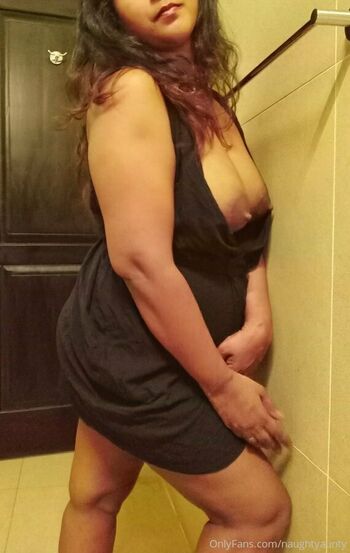 naughtyaunty