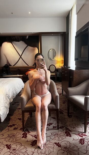 Naya Dickson