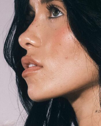 Nessa Barrett