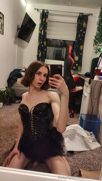 nicki_fox