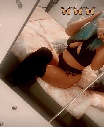 nickiibabe