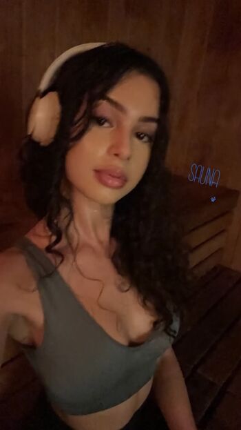 nickimariex