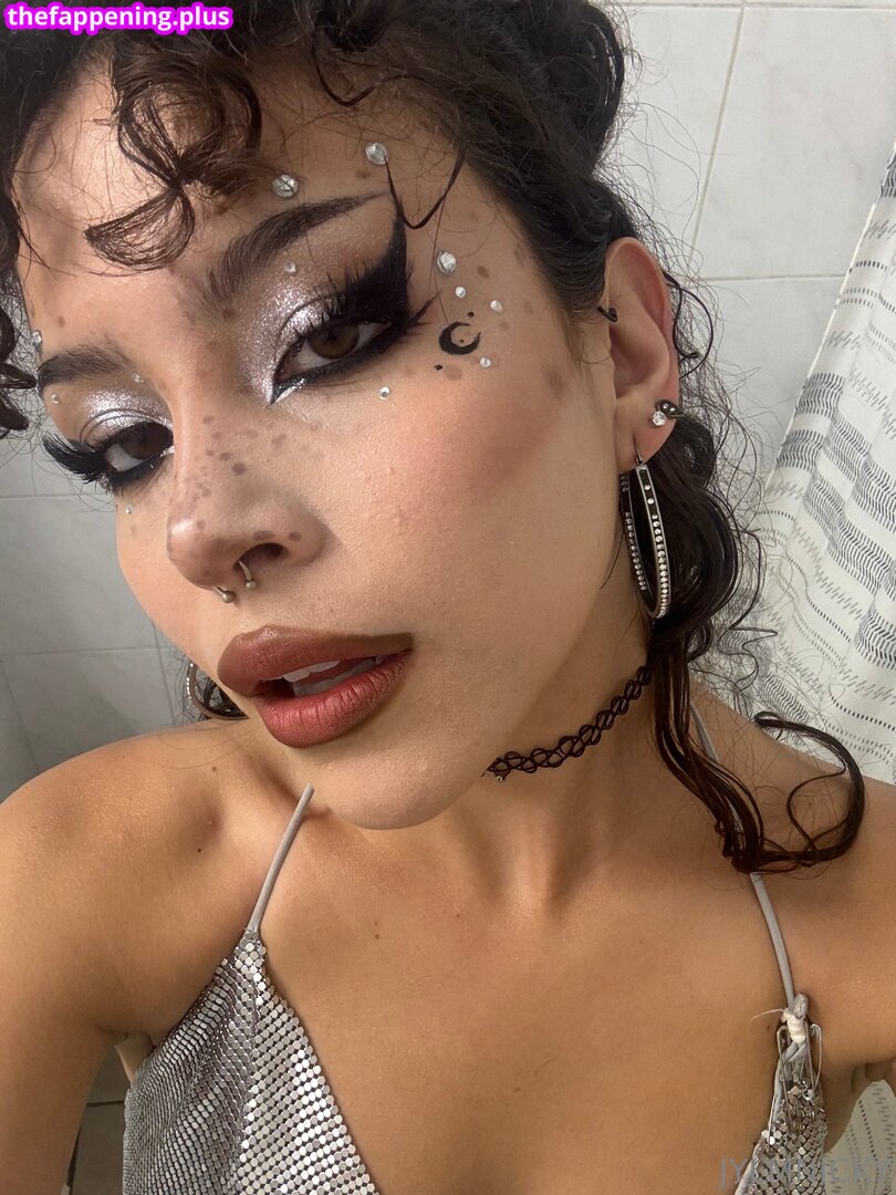 nickynotnicole