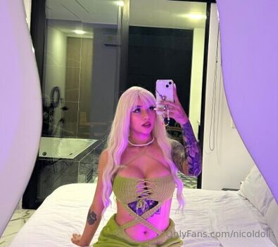nicoldoll