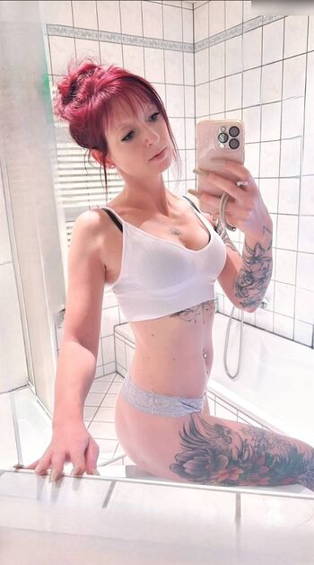 Nicole Anna