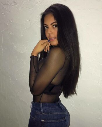 Nicole Borda