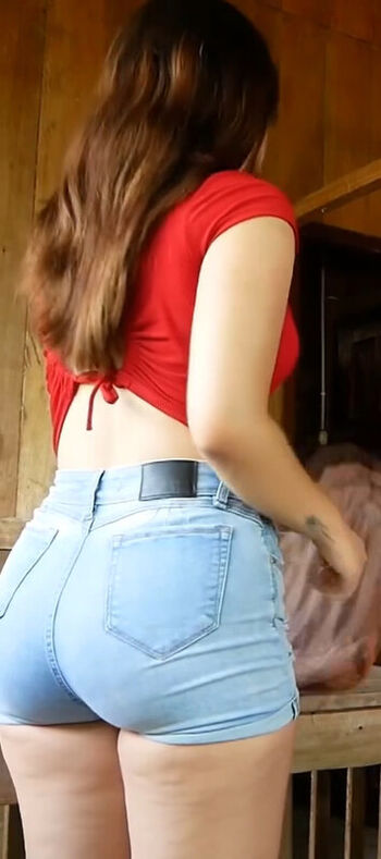 Nicole Delgado Briones