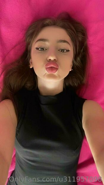 nicole_gfe