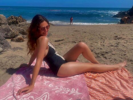 Nicole Maines