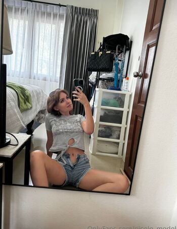 Nicole Ross