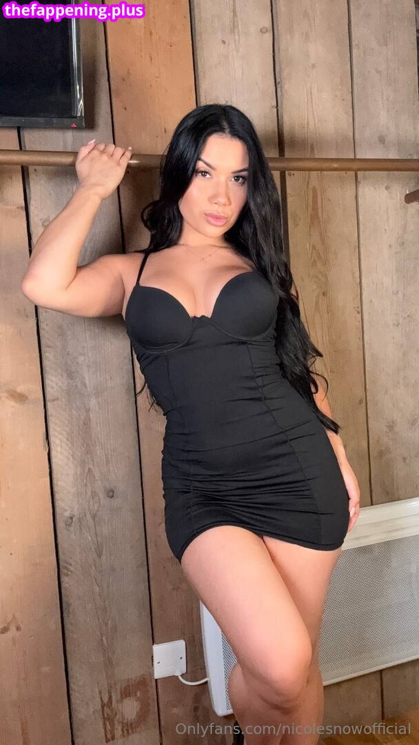 Nicole Snow