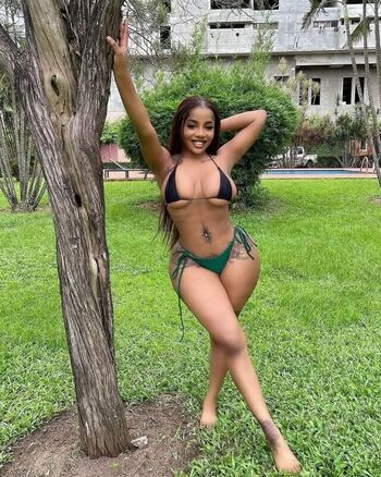 Nicole Sugar