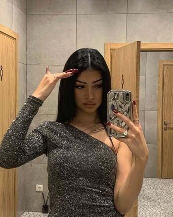 Nicole