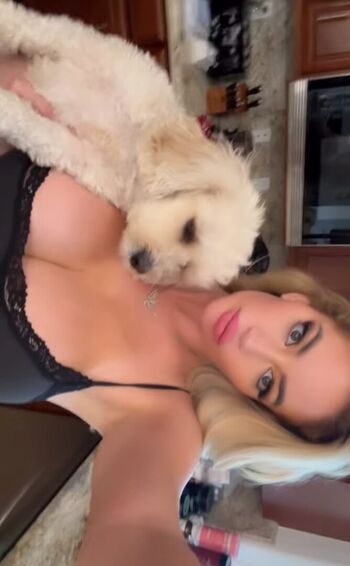Nicolette__shea