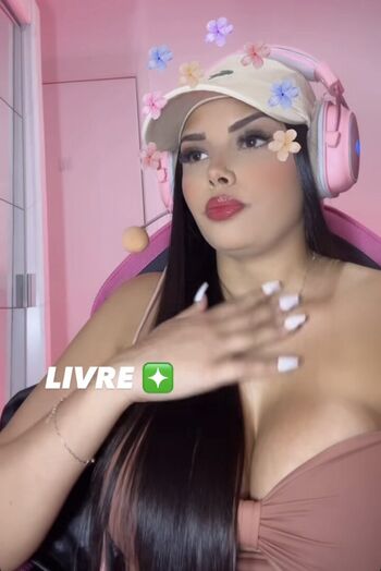 nicollerodrigues