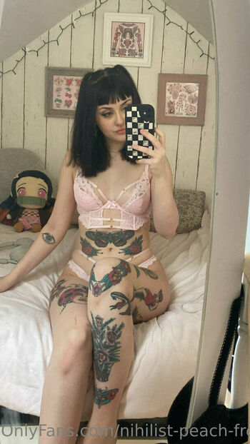 nihilist-peach-free