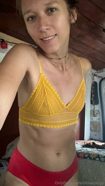 Nikita Crump