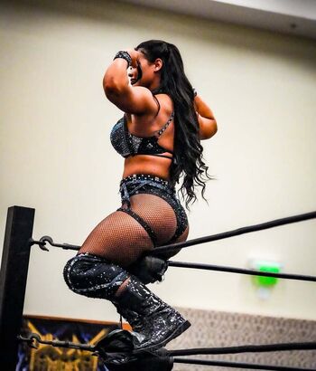 Nikki Blackheart