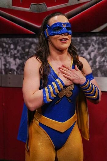 Nikki Cross