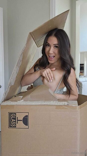 nikkidavisxo