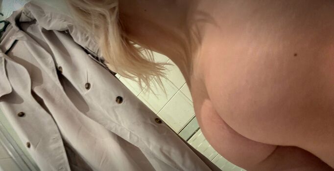 Nikkitta123
