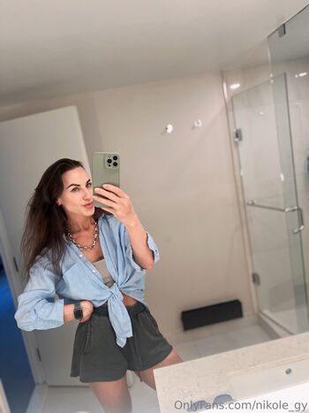 nikole_gy