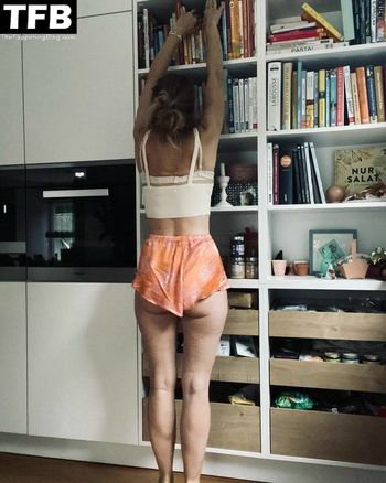 Nina Bott
