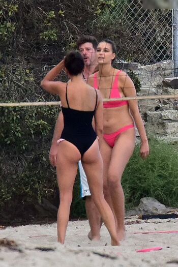 Nina Dobrev