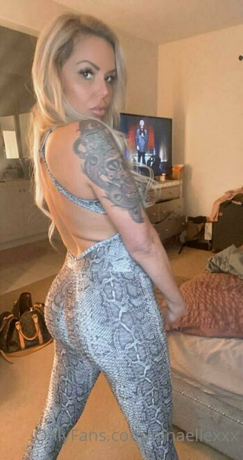 ninaellexxx